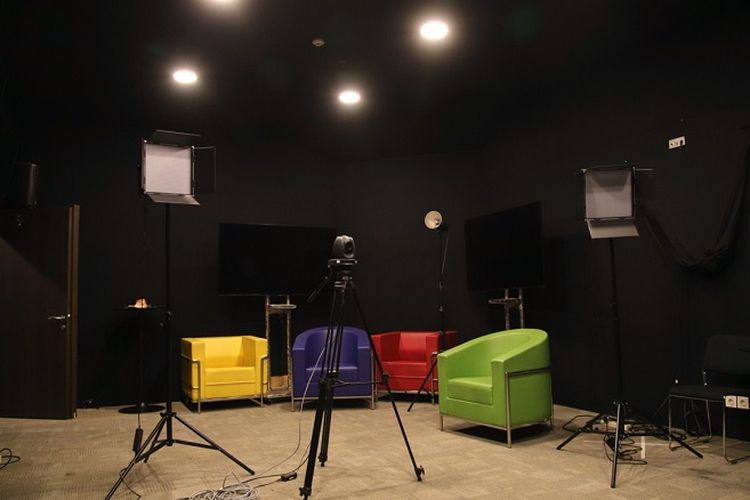 Audio & Video (AV) Studio 