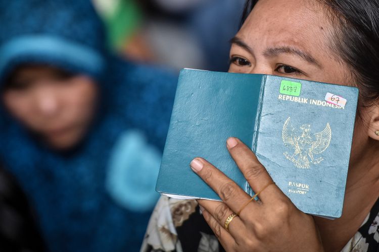 Sulit Cari Kerja di Dalam Negeri, Lulusan Sarjana Melamar Jadi ART di Singapura
