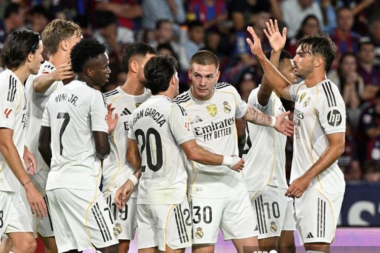 Prediksi skor Real Madrid vs Juventus pada Liga Champions 2025–2026di Stadion Santiago Bernabeu, Kamis (22/10/2025).