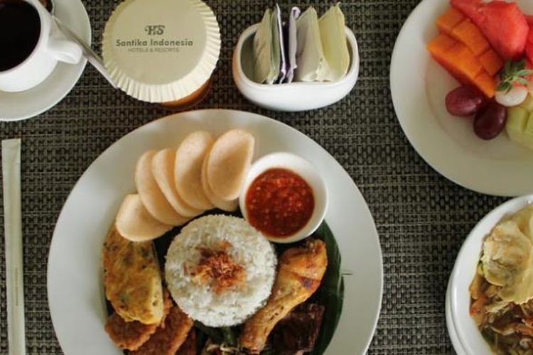 Menu sahur nasi rames di Hotel Santika TMII Jakarta