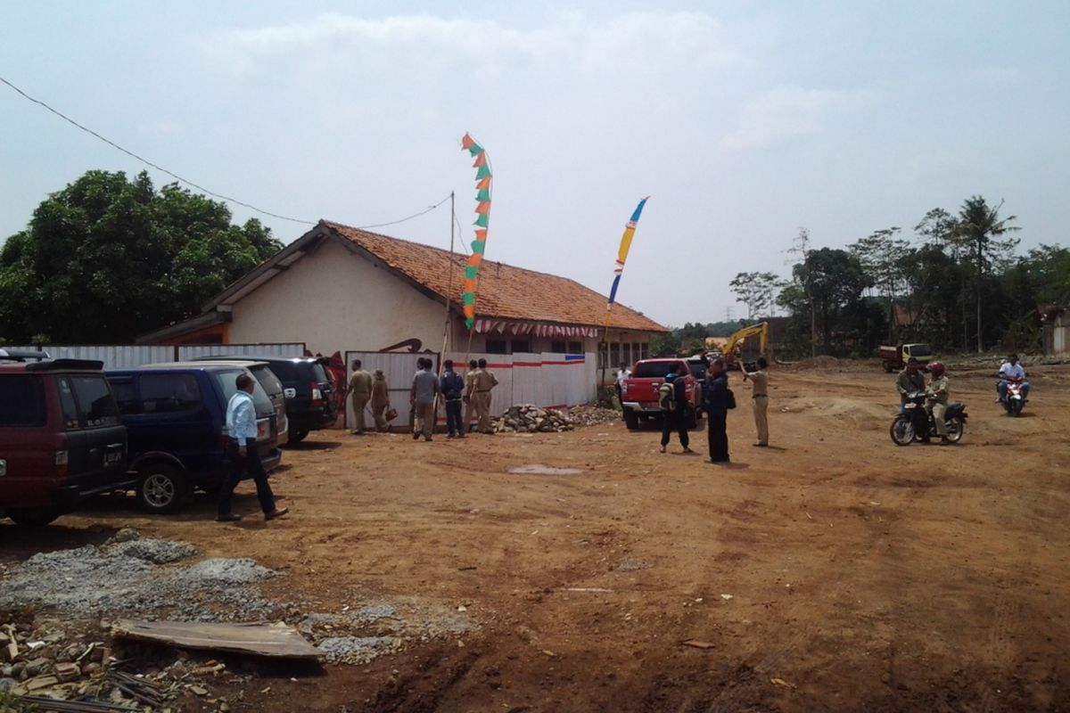 Lokasi proyek pembangunan tol Batang -Semarang di desa Protomulyo Kaliwungu Selatan Kendal Jawa Tengah.