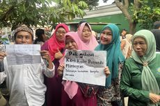 Sudah Bikin Poster dari Rumah, Warga Bogor Kecewa Gagal Foto Bareng Jokowi