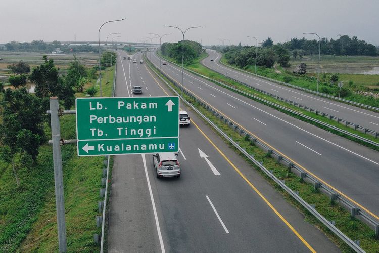 Jalan Tol Medan-Kualanamu-Tebing Tinggi (MKTT).