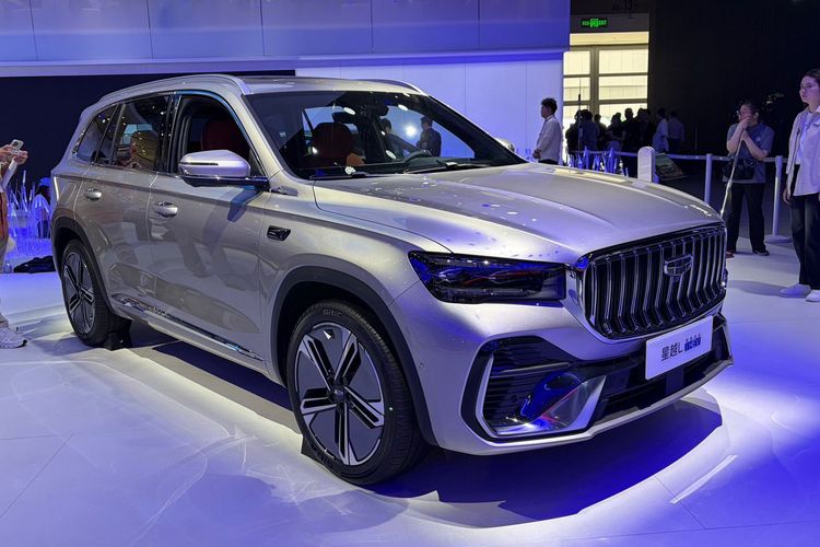 Teknologi Hybrid Geely: Konsumsi BBM 2,22 Liter untuk 100 Km