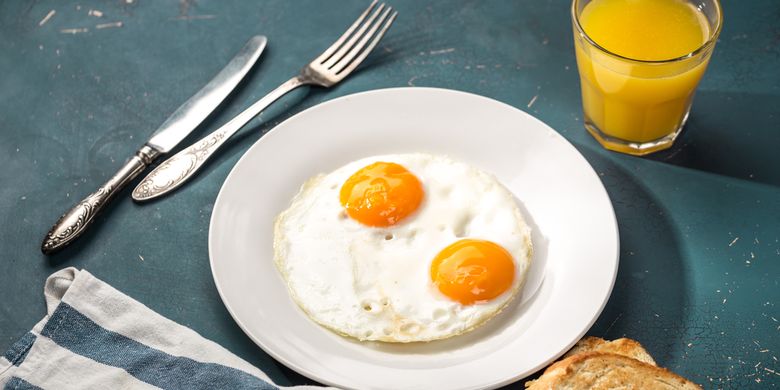 Resep Telur Ceplok Tanpa Minyak Goreng, Cukup Pakai Daun Pisang