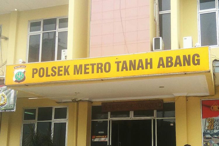 Polsek Metro Tanah Abang, Jakarta Pusat, Selasa (18/7/2017).