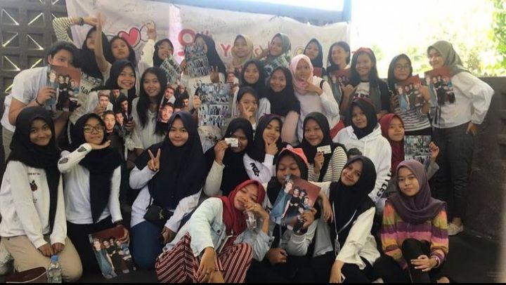 Serupa KPopers, Directioners Semarang Hidup Termotivasi karena Musik One Direction