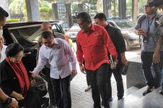 Megawati, Pramono Anung, dan Puan Hadiri Rapat TPN Ganjar Usai Prabowo-Gibran Daftar ke KPU