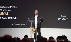 Mendag Zulhas Sebut Platform Digital Harus Bermanfaat dan Tak Rugikan UMKM