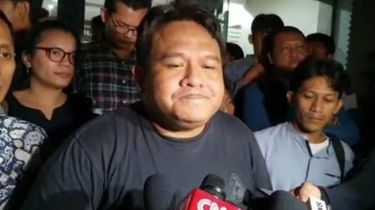 Respons Dandhy Laksono soal Laporan Mama Sinta ke Polisi Terkait Film Pesta Babi