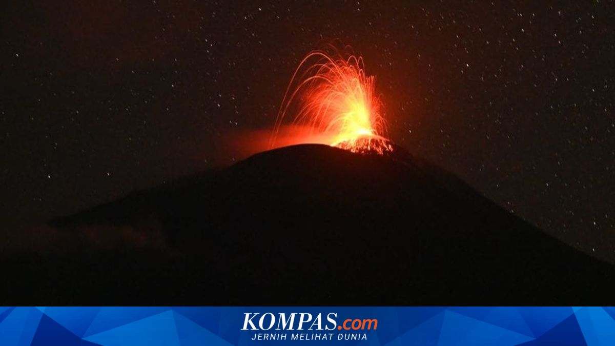 Gunung Ile Lewotolok Meletus 185 Kali Disertai Dentuman Kuat dan Lontaran Lava Pijar