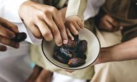 Bolehkah Puasa saat Maulid Nabi? Simak Hukum Fikih dan Dalilnya