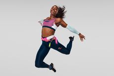 Sports Bra Terbaru Nike, agar Wanita Lebih Nyaman Berolahraga