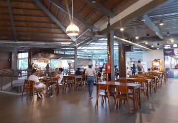 Cerita dari Warung Gudeg di Resta Pendopo, Sering Ketemu Pembeli Unik