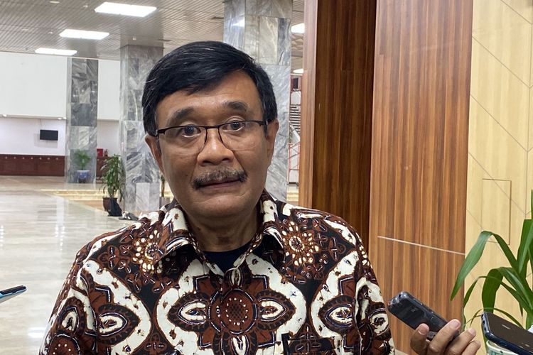 Kepala Badan Pengkajian MPR Djarot Saiful Hidayat di Kompleks Parlemen Senayan, Jakarta, Senin (25/7/2022).