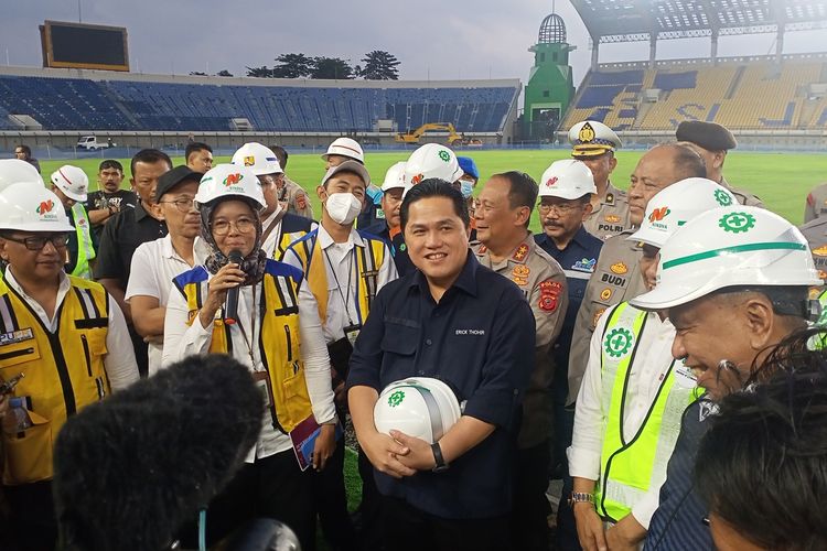 Ketua Umum PSSI Erick Thohir minta keseriusan renovasi Stadion Si Jalak Harupat Kabupaten Bandung agar diperingkat, sebelum lawatan FIFA pada 21-27 Maret mendatang