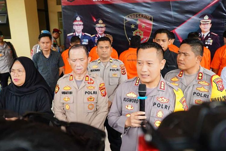 6 Anggota debt collector yang melakukan aksinya di Kecamatan Nagreg, Kabupaten Bandung, Jawa Barat pada Rabu kemarin diamankan jajaran Satreskrim Polresta Bandung pada Kamis (28/3/2024)