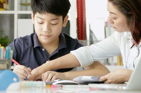 Curahan Hati Guru dan Orangtua soal Pembelajaran Jarak Jauh
