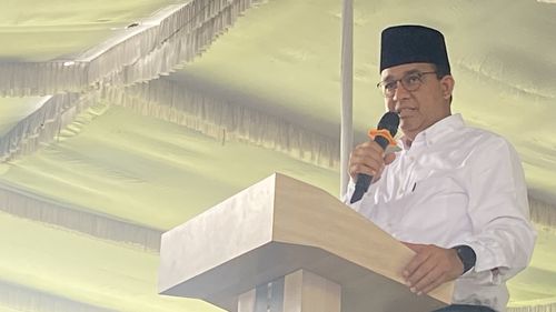 Anies Lanjutkan Kampanye di Kota Ambon, Cak Imin Agenda Internal