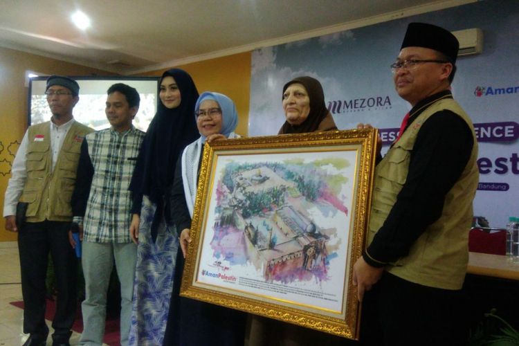 Aktris Ayu Pratiwi bertekad membantu Palestina lewat program 1 Miliar Cinta Palestina.