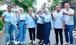 Mencoblos Bersama Keluarga, Zulhas Harapkan Pemilu 2024 Berjalan Damai
