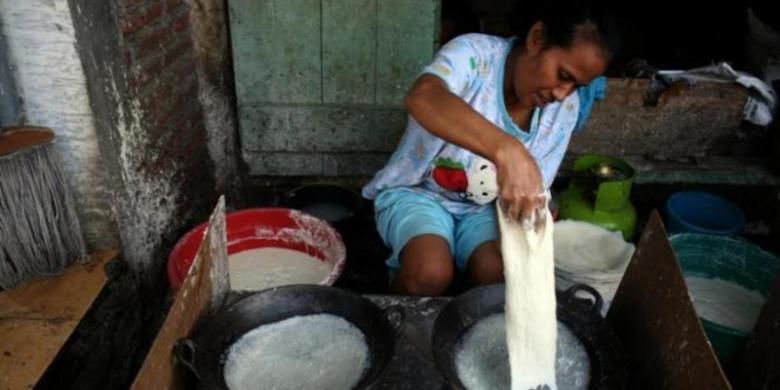 Mampir Ke Kampung Pembuat Kulit Lumpia Tertua Di Semarang Halaman All Kompas Com