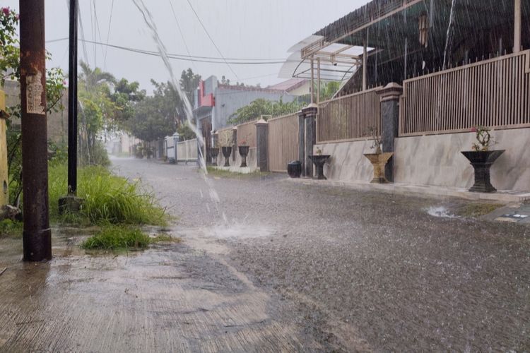 4 Desa di Bangkalan Diguyur Hujan Saat Pancaroba, Masyarakat Diminta Waspada Angin Kencang
