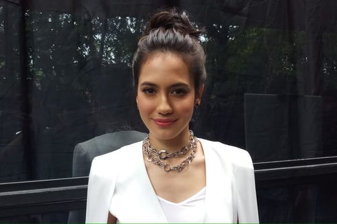 Pevita Pearce: Cantik Itu Bukan dari Badan dan Kulit, tetapi Percaya Diri