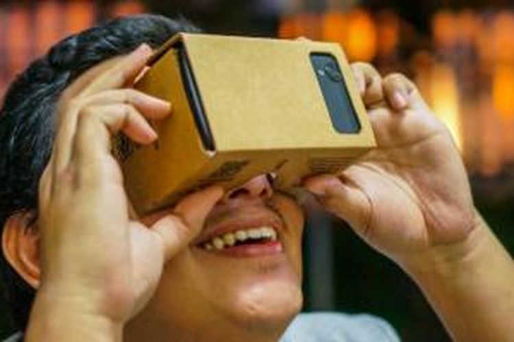 Menjajal sensasi virtual reality Google Cardboard
