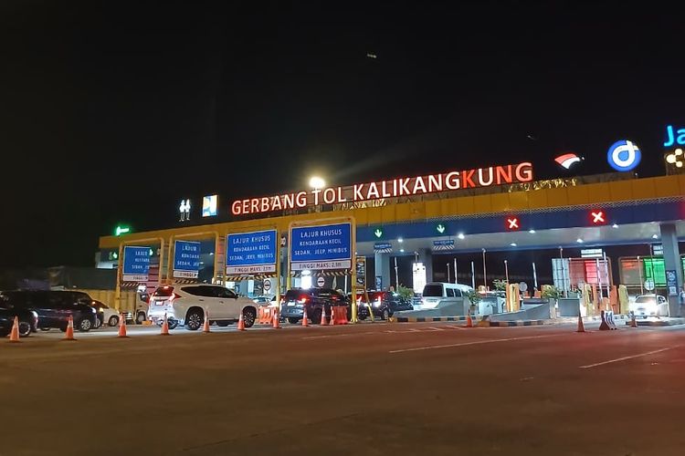 Hari Ini, Puncak Arus Mudik Lebaran di GT Kalikangkung
