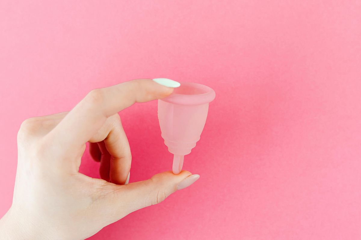 Hal penting yang harus diperhatikan sebelum memakai menstrual cup.