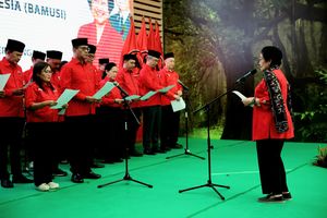 Megawati Sedih 1 Juta Sarjana Menganggur, Minta Badan Riset PDI-P Cari Penyebabnya