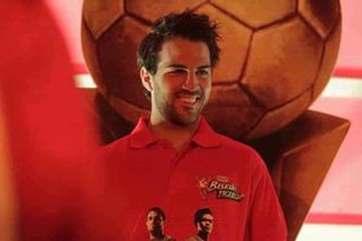 Gelandang Barcelona dan timnas Spanyol, Francesc Fabregas Soler atau Cesc Fabregas, saat berada di Jakarta, Rabu (22/6/2011).