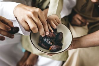 Bolehkah Puasa saat Maulid Nabi? Simak Hukum Fikih dan Dalilnya