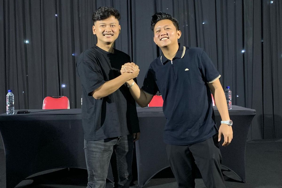 Deny Caknan (kanan) menggandeng pemyanyi pertama asal Wonogiri, Jasun Marju untuk diproduseri. 