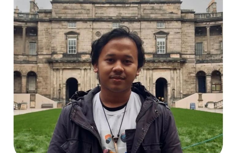 Awardee beasiswa LPDP, Muhammad Rusydan Mirwan Hadid yang kuliah di University of Edinburgh setelah lulus S1 Sastra Indonesia dari Universitas Airlangga.
