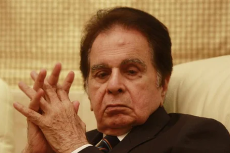 Dilip Kumar meninggal dunia