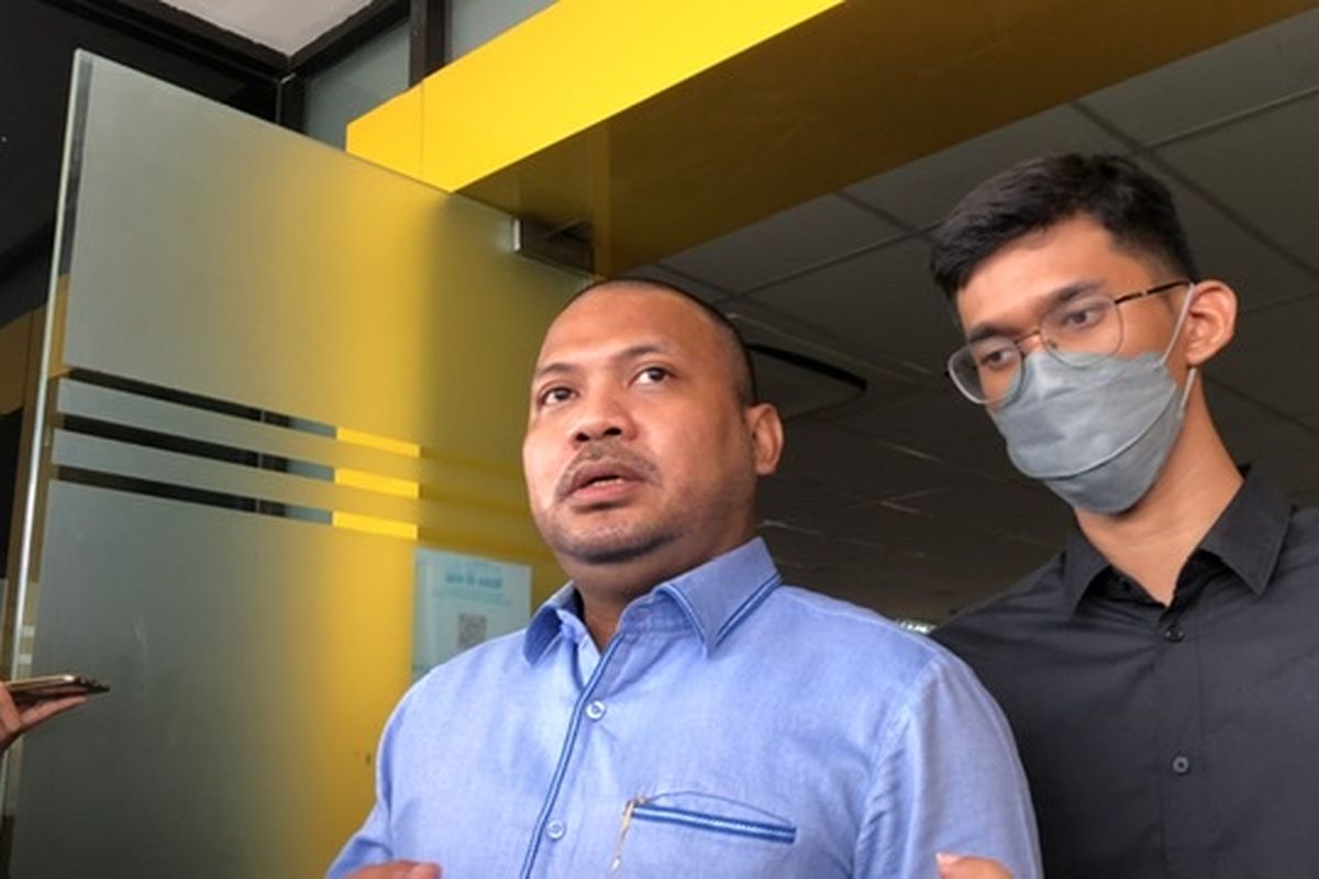 Kuasa hukum Iko Uwais, Rahim Key di Polres Metro Bekasi Kota, Selasa (14/6/2022).
