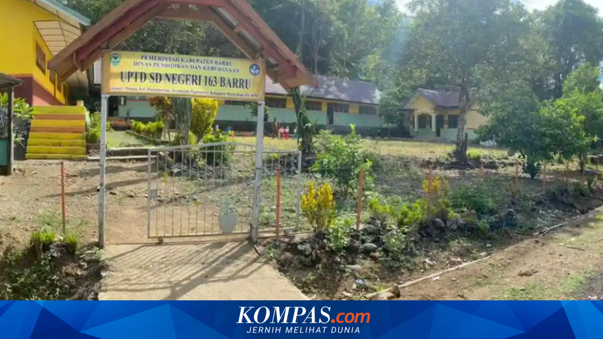 Hanya Terima 3 Murid Baru, Guru di Barru Sulsel Antar-Jemput Siswa ke Sekolah