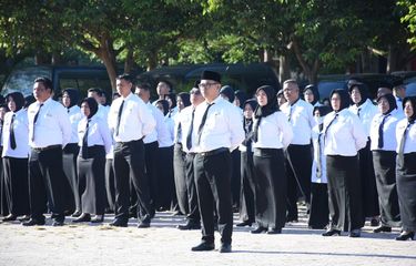 Foto: Para guru honorer di Situbondo diangkat menjadi PPPK.
