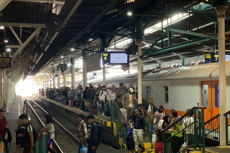 10 Rute KA Terpadat Selama Long Weekend 14-17 Mei 2026, Yogyakarta-Gambir Paling Ramai