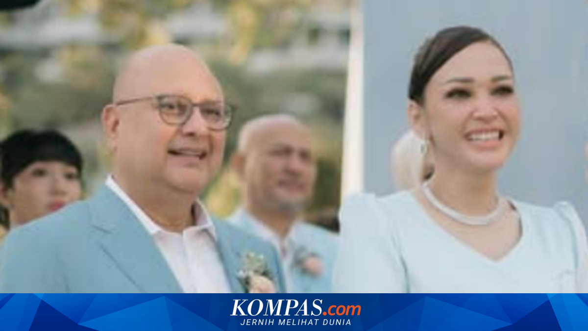 Puji Sosok Irwan Mussry, Maia Estianty: Terbaik Seluruh Dunia ~AM

Klik untuk baca: