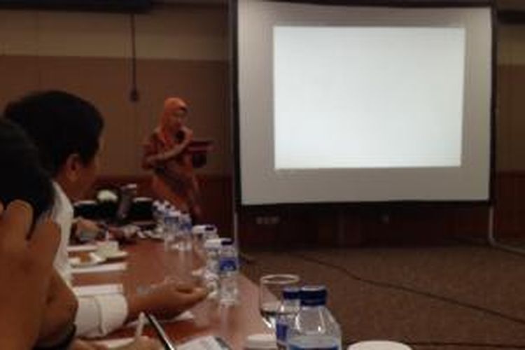 Suasana Focus Group Discussion bertema Crowdfunding yang diadakan Kementerian Pariwisata dan Ekonomi Kreatif diPark Hotel, Bandung, 6-7 Oktober 2014.