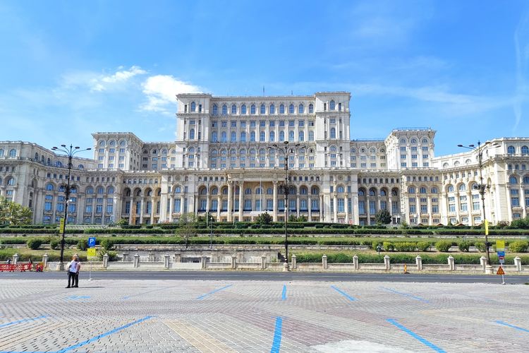 Gedung parlemen Palatul Parlementului, Bucharest, Rumania. 