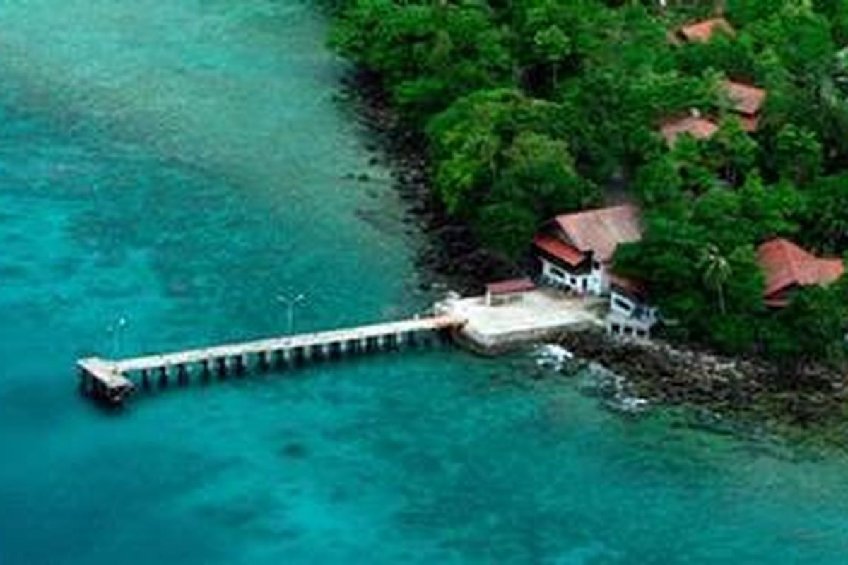 Pantai di kawasan Iboih, Pulau Sabang, Aceh. 