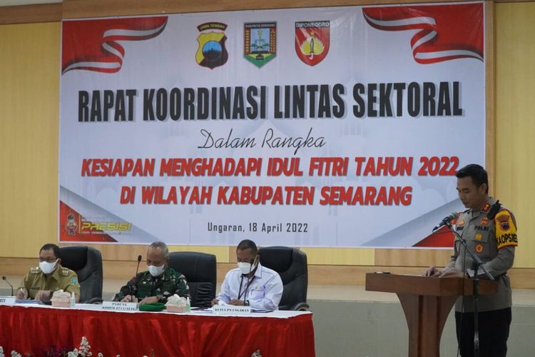 Kapolres Semarang AKBP Yovan Fatika
