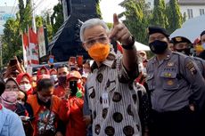 Ganjar Singgung Pejabat Tak Kenakan Masker Saat Acara Peresmian di Grobogan