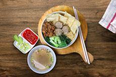 [KURASI KOMPASIANA] Mi Panjang Umur Penuh Makna | Mi Lontong Pical Khas Padang | Resep Praktis Mi Rebus Istimewa