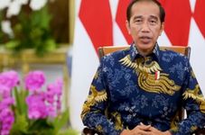 Jokowi Says Covid Vaccine Supply Adequate, Urges Eligible Indonesians to Get Booster Shots