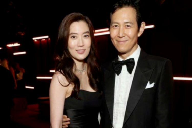 Lee Jung Jae dan Im Se Ryung Terciduk Paparazi Liburan di St Barts